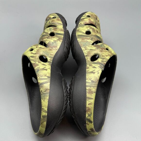 KEEN Yogui Arts Men's 9 Camo Green Rubber Classic Clogs Lightweight Slip On - Picture 7 of 11